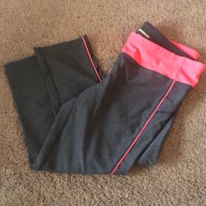 Size small workout capris